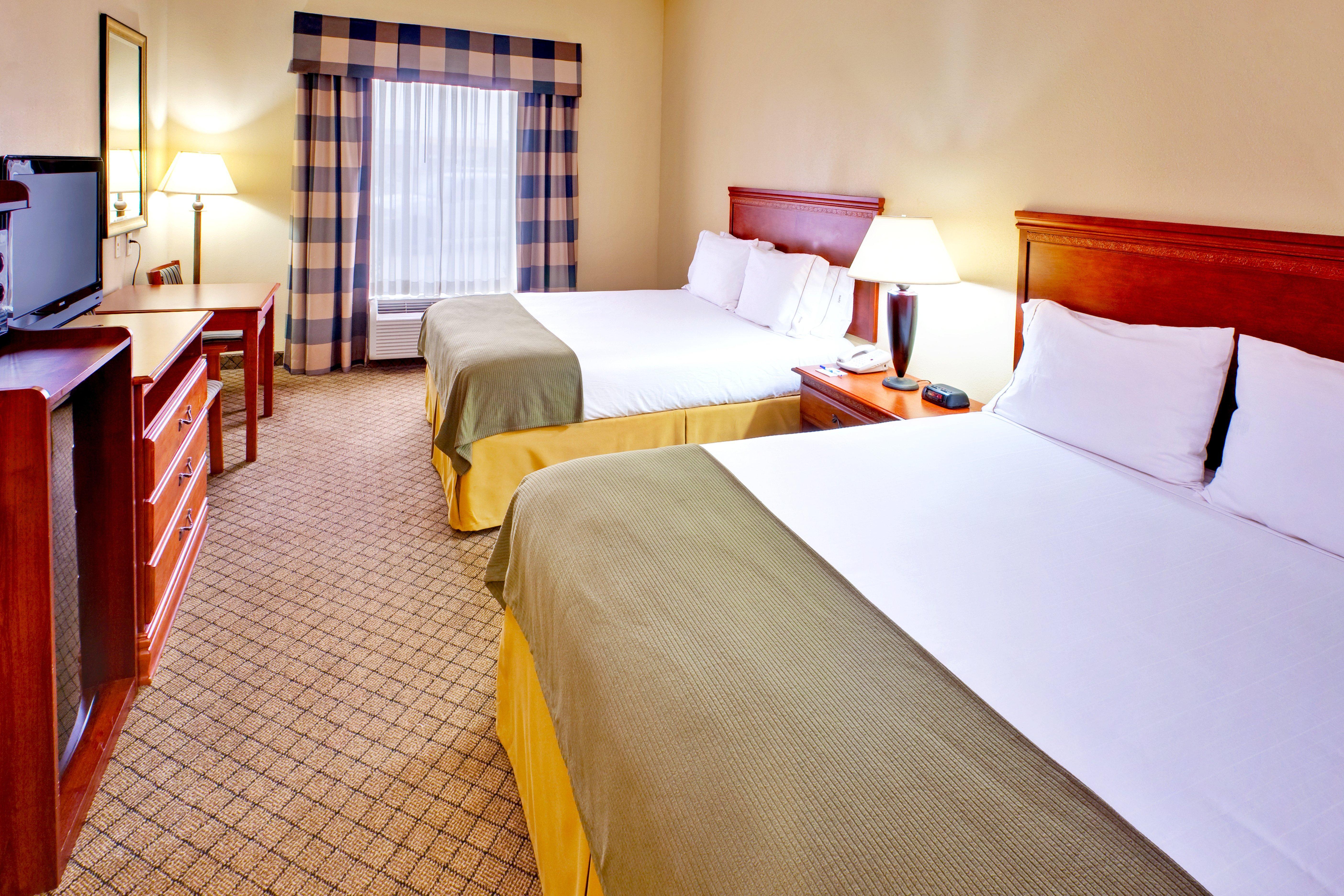 Holiday Inn Express & Suites Greenwood Ruang foto